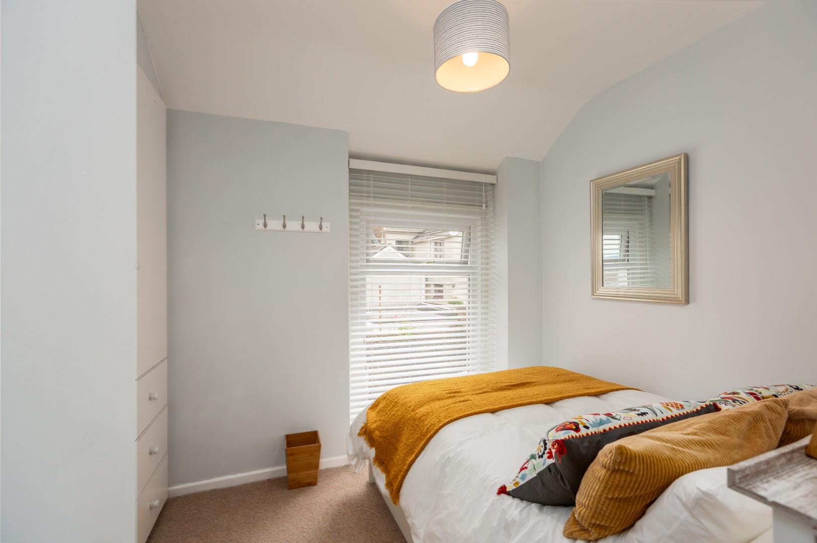 Gloucester Place, Mumbles, Swansea, SA3 4LQ